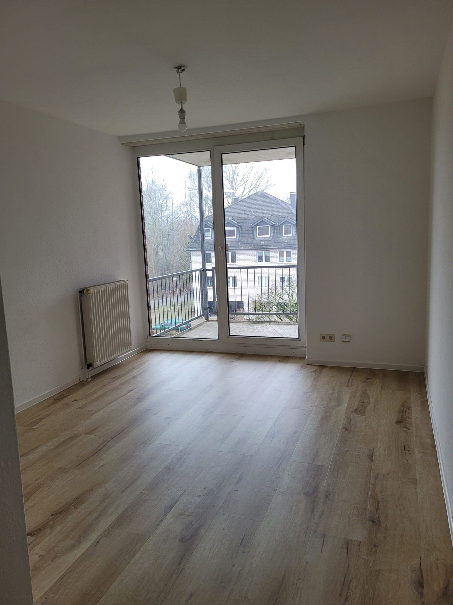 Studio zur Miete 340 € 1 Zimmer 23 m²<br/>Wohnfläche 3.<br/>Geschoss ab sofort<br/>Verfügbarkeit Schreberstr. 31, Whg-Nr. 35, III. Obergeschoss Wüste 162 Osnabrück 49080