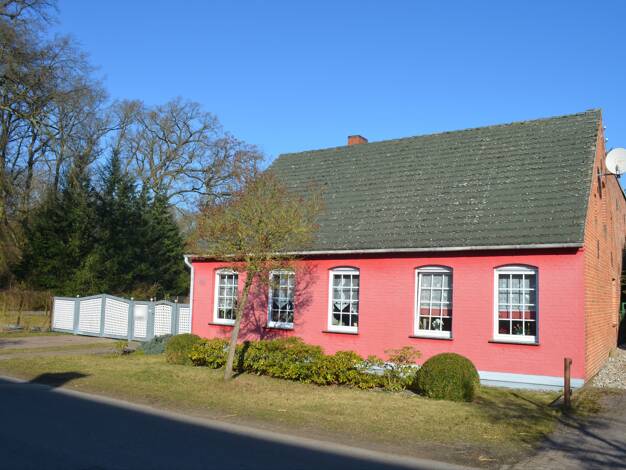 Einfamilienhaus zum Kauf 250.000 € 4 Zimmer 143 m² 2.000 m² Grundstück Eldenburg Lenzen (Elbe) 19309
