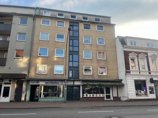 Mehrfamilienhaus zum Kauf als Kapitalanlage geeignet 1.350.000 € 813 m² 400 m² Grundstück Elmshorn 25335