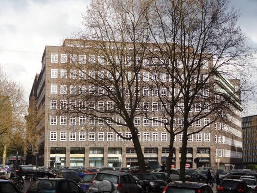 Laden zur Miete provisionsfrei 22 € 396 m² Verkaufsfläche Hamburg-Altstadt Hamburg 20095