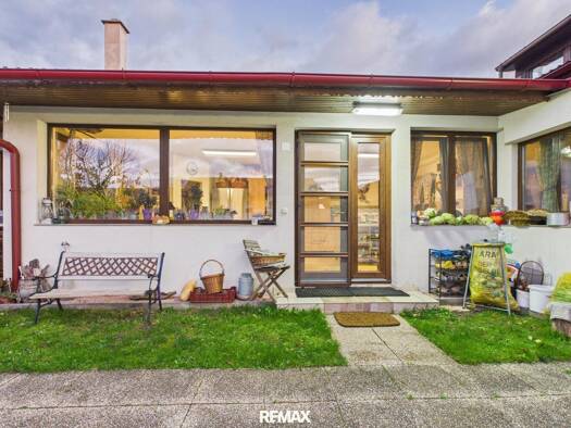 Mehrfamilienhaus zum Kauf 349.000 € 6 Zimmer 416 m² 744 m² Grundstück Rohrau 2471
