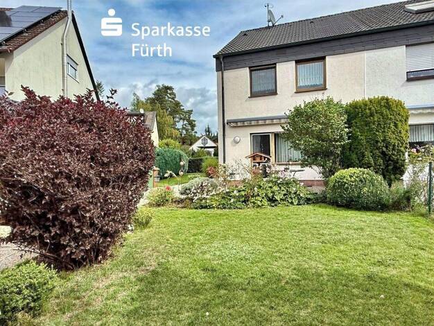 Doppelhaushälfte zum Kauf 459.000 € 4 Zimmer 93 m² 360 m² Grundstück Weiherhof Zirndorf, Weiherhof 90513