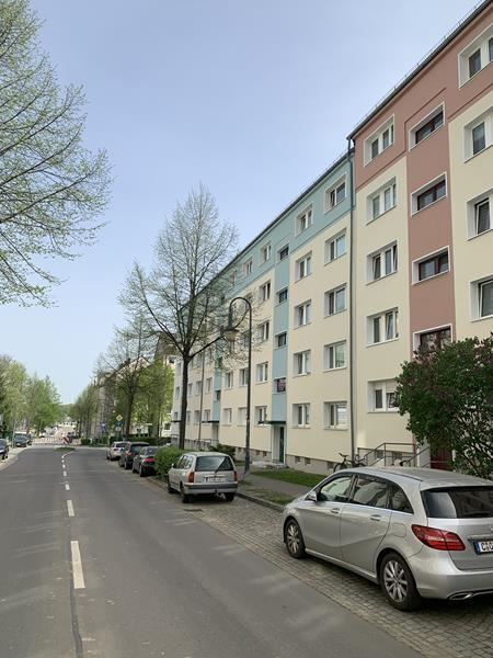 Wohnung zur Miete 260 € 3 Zimmer 60,5 m²<br/>Wohnfläche EG<br/>Geschoss ab sofort<br/>Verfügbarkeit Zietenstraße 92 Sonnenberg 212 Chemnitz 09130