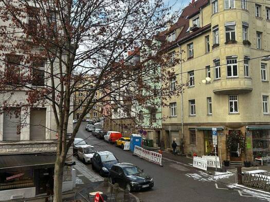Wohnung zur Miete 2.200 € 4 Zimmer 105,4 m² 1. Geschoss frei ab 01.02.2026 Johannesstraße 92 West Stuttgart 70176