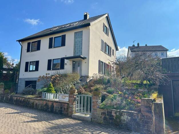 Mehrfamilienhaus zum Kauf 630.000 € 8 Zimmer 228 m² 478 m² Grundstück Weinsberg Weinsberg 74189