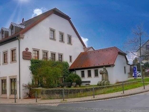 Wohnung zur Miete 680 € 4 Zimmer 106 m² frei ab sofort Ebelsbach Ebelsbach 97500