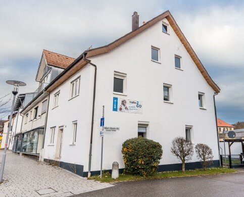 Mehrfamilienhaus zum Kauf 600.000 € 9 Zimmer 273 m²<br/>Wohnfläche 234 m²<br/>Grundstück Oberkochen 73447