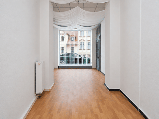 Laden zur Miete provisionsfrei 230 € 1 Zimmer 27 m² Verkaufsfläche Hinter der Waage 1 a Altenburg Altenburg 04600