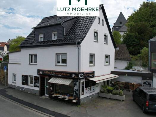 Haus zum Kauf 385.000 € 8 Zimmer 112,6 m² 452 m² Grundstück Erda Hohenahr / Erda 35644