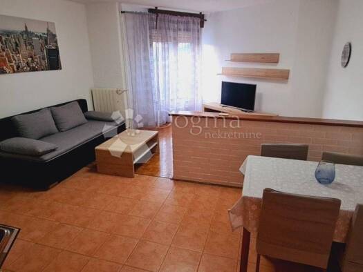 Wohnung zur Miete 400 € 1 Zimmer 33 m² 13. Geschoss Podmurvice, Rijeka Mlaka