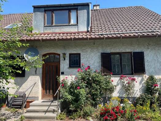 Haus zum Kauf 590.000 € 5 Zimmer 125 m² 547 m² Grundstück frei ab sofort Glonn Glonn 85625
