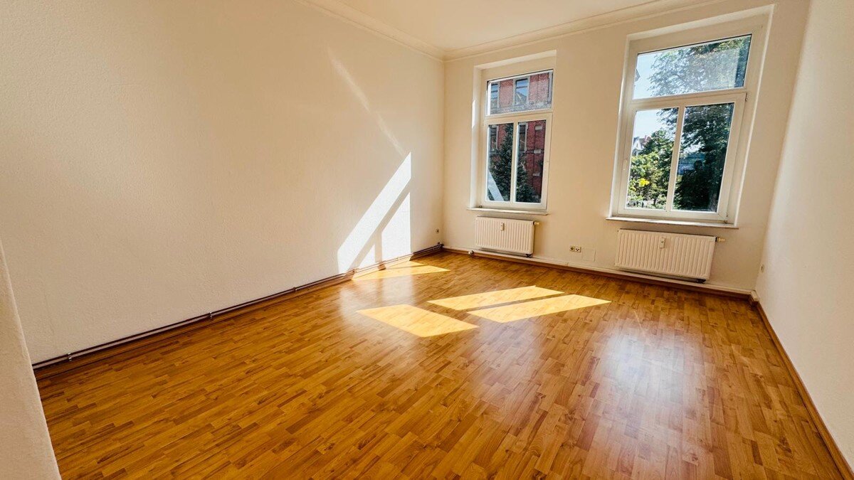 Wohnung zur Miete 520 € 3 Zimmer 84,9 m²<br/>Wohnfläche 1.<br/>Geschoss Brunnenstraße 31 Mitte - West 134 Zwickau 08056