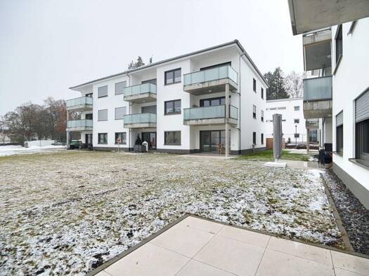 Wohnung zum Kauf - Erstbezug provisionsfrei 285.000 € 2 Zimmer 61,1 m² EG Hermann-Voland-Straße 6 Königsfeld Königsfeld im Schwarzwald 78126