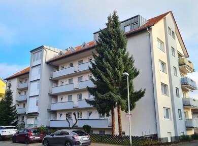 Wohnung zur Miete 695 € 2 Zimmer 62 m² Dachgeschoss, 4. Geschoss Friedrich-Ebert-Straße 16 Feucht Feucht 90537