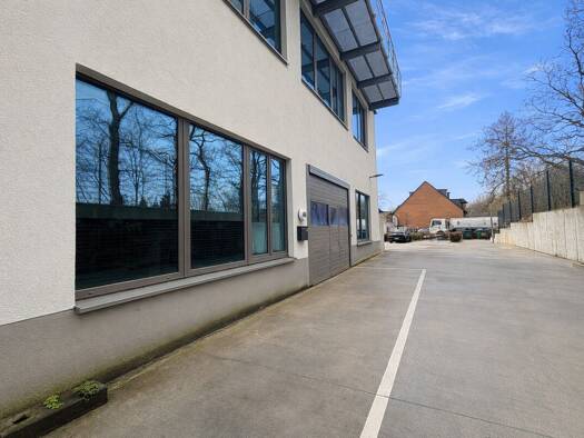 Produktionshalle zur Miete provisionsfrei 8,60 € 117,9 m² Lagerfläche Rissen Hamburg 22559