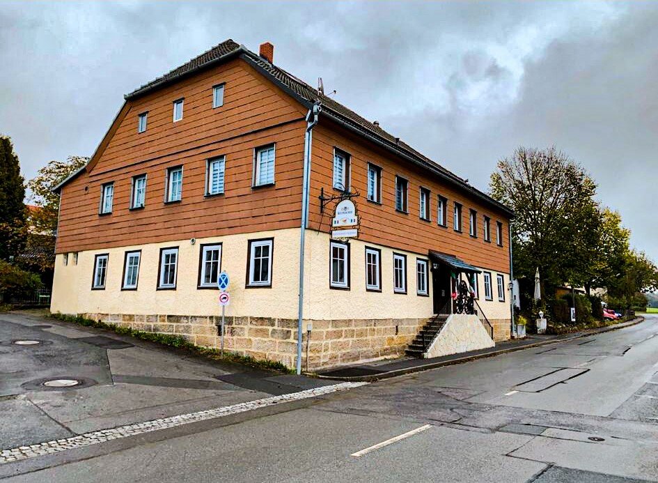 Haus zum Kauf als Kapitalanlage geeignet 800.000 € 3.500 m²<br/>Grundstück Obersiemau Untersiemau 96253