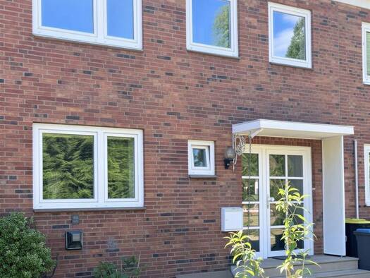 Reihenmittelhaus zum Kauf 129.000 € 4 Zimmer 94,7 m² 228 m² Grundstück Hirthstraße 25 Rendsburg 24768