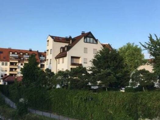 Wohnung zum Kauf provisionsfrei 358.400 € 2,5 Zimmer 56 m² Geschoss 2/2 Sebastianiweg 3 a Altstadt Landshut 84028