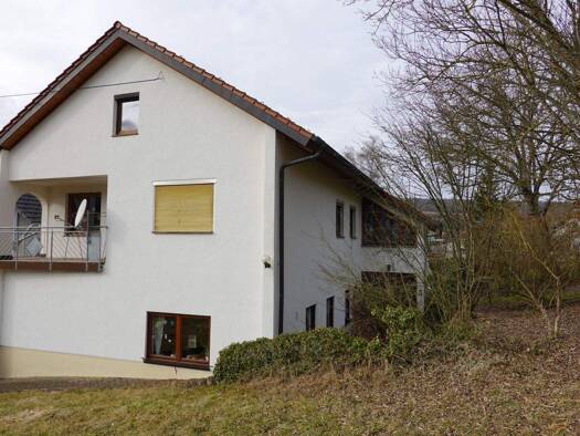 Mehrfamilienhaus zum Kauf 599.000 € 13 Zimmer 300 m² 1.900 m² Grundstück Epfenhofen Blumberg 78176
