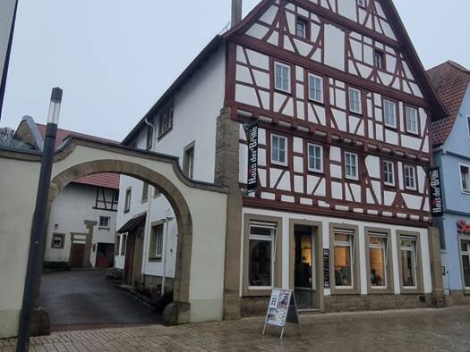 Haus zum Kauf 995.000 € 15 Zimmer 350 m² 579 m² Grundstück Brettener Straße 32 Eppingen Eppingen 75031