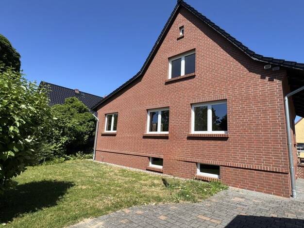 Einfamilienhaus zum Kauf 268.000 € 4 Zimmer 100 m² 1.000 m² Grundstück Ueckermünde Ueckermünde 17373