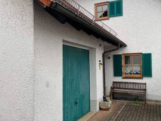 Einfamilienhaus zum Kauf 479.500 € 8,5 Zimmer 295 m² 770 m² Grundstück frei ab 01.05.2026 Brendlorenzen Bad Neustadt - Hohenroth 97616