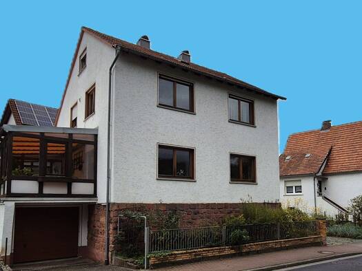 Einfamilienhaus zum Kauf provisionsfrei 220.000 € 6 Zimmer 140 m² 300 m² Grundstück Wirtheim Biebergemünd 63599