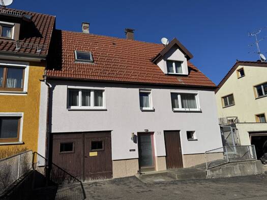 Einfamilienhaus zum Kauf 97.000 € 4 Zimmer 79 m² 449 m² Grundstück Böttingen Münsingen / Böttingen 72525