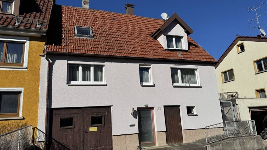 Einfamilienhaus zum Kauf 97.000 € 4 Zimmer 79 m² 449 m² Grundstück Böttingen Münsingen / Böttingen 72525