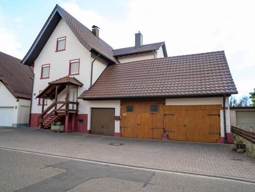 Einfamilienhaus zum Kauf 399.000 € 7 Zimmer 218,5 m² 348 m² Grundstück frei ab sofort Windschläg Offenburg 77652