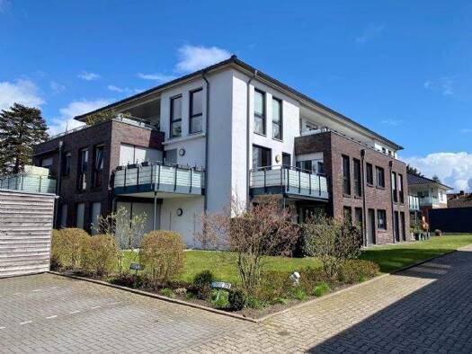 Wohnung zur Miete 1.080 € 3 Zimmer 94 m² EG frei ab 01.12.2025 Friedrich-Huth-Straße 17a Harsefeld 21698