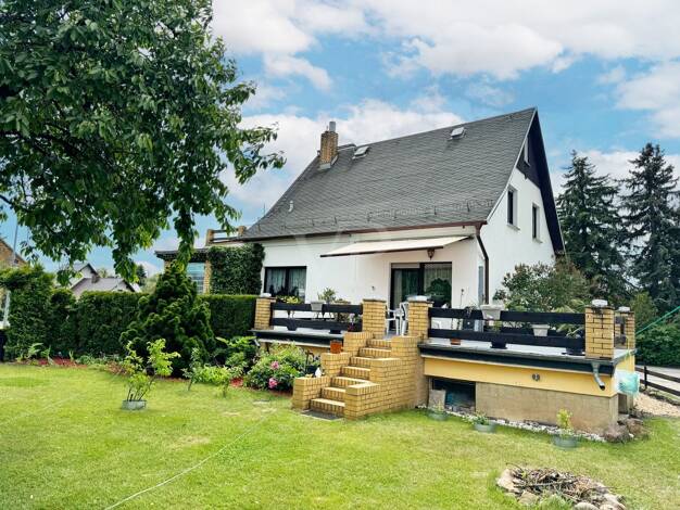 Einfamilienhaus zum Kauf 229.000 € 4 Zimmer 120 m² 819 m² Grundstück Schwarzheide 01987