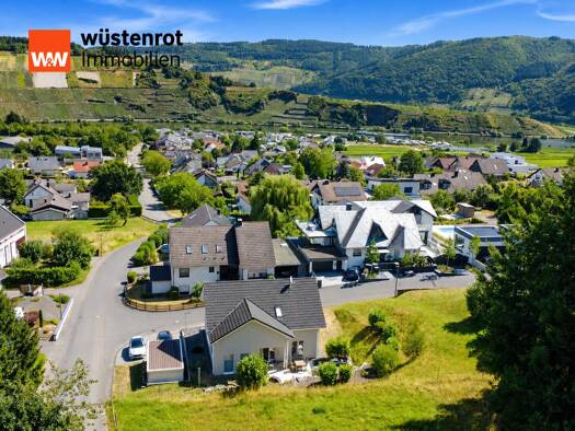 Einfamilienhaus zur Miete 1.850 € 6 Zimmer 160 m² 797 m² Grundstück frei ab 01.10.2026 Mehring 54346