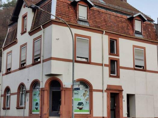 Wohnung zur Miete 390 € 4 Zimmer 94 m² 1. Geschoss frei ab 01.05.2026 Niedersimten Pirmasens / Niedersimten 66955