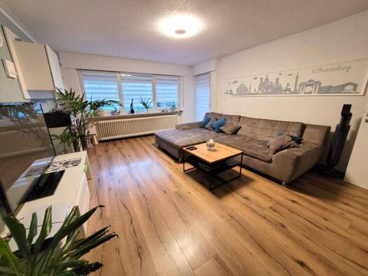 Einfamilienhaus zum Kauf 599.000 € 9 Zimmer 247 m² 920 m² Grundstück Treschklingen 74906