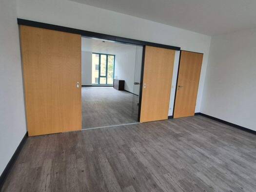 Wohnung zur Miete 950 € 3 Zimmer 108 m² 1. Geschoss Alleestraße 66 Stadtmitte Ost 41065