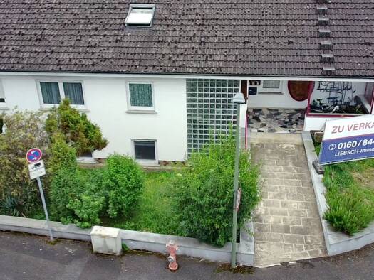 Wohn- und Geschäftshaus zum Kauf 348.000 € 16 Zimmer 420 m² 881 m² Grundstück Dr.-Georg-Schäfer-Straße 9 Hammelburg 97762