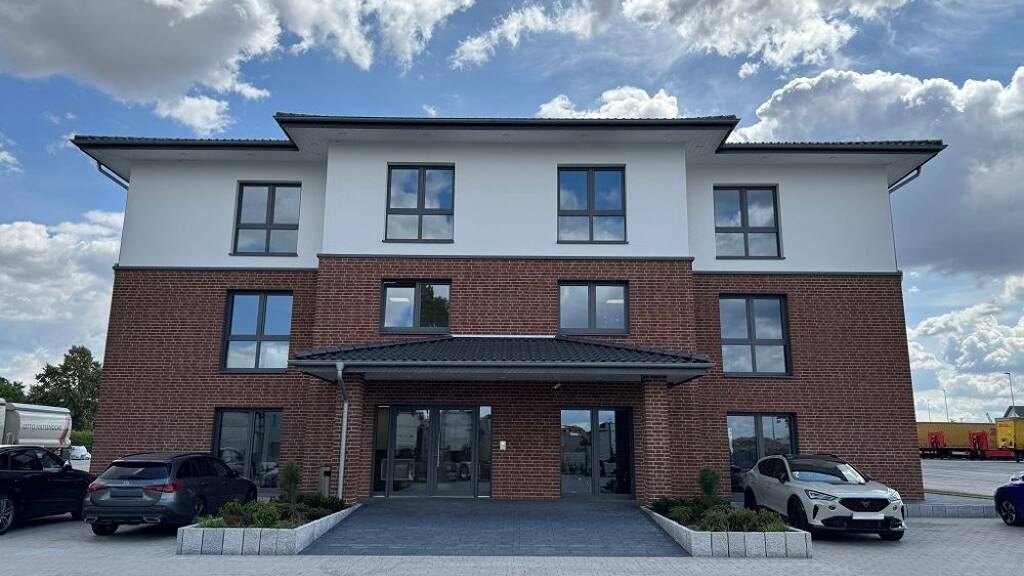 Bürofläche zur Miete - Erstbezug 2.200 € 5 Zimmer 207,7 m² Bürofläche Lindhorst 31698