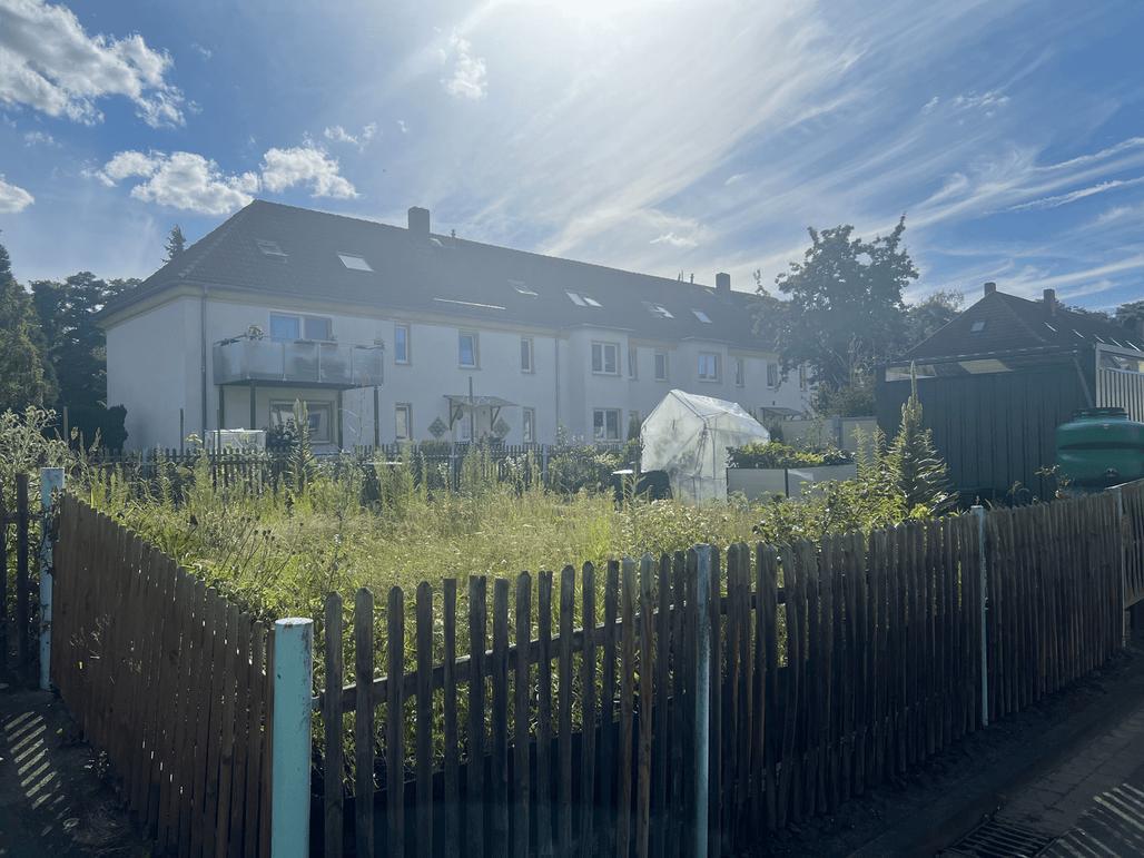 Mehrfamilienhaus zum Kauf 865.000 € 21 Zimmer 631 m²<br/>Wohnfläche 3.179 m²<br/>Grundstück Borna Borna 04552