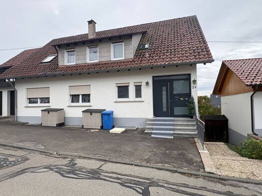 Wohnung zur Miete 775 € 3,5 Zimmer 87 m² Meßstetten 72469