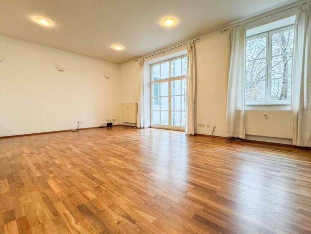 Sonstiges zum Kauf als Kapitalanlage geeignet 249.000 € 2 Zimmer 75 m² Amberg 92224