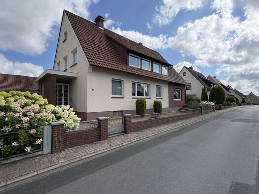 Mehrfamilienhaus zum Kauf 321.000 € 10 Zimmer 208 m² 966 m² Grundstück Dissen Dissen 49201