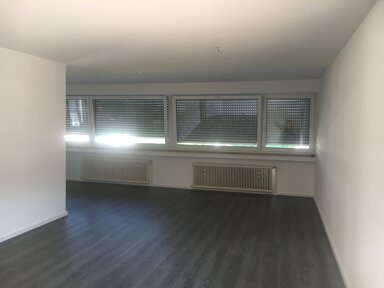 Wohnung zur Miete 1.150 € 3 Zimmer 109 m² 4. Geschoss Ziegeleistraße 22 Beutelsbach Weinstadt 71384