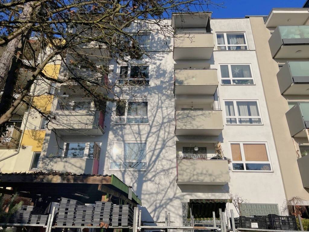 Mehrfamilienhaus zum Kauf als Kapitalanlage geeignet 2.250.000 € 16 Zimmer 549 m²<br/>Wohnfläche 549 m²<br/>Grundstück Mögeldorf Nürnberg 90482