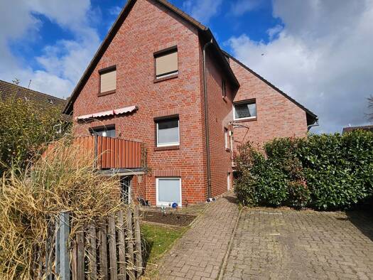 Mehrfamilienhaus zum Kauf 745.000 € 10 Zimmer 266 m² 566 m² Grundstück frei ab sofort Kaltenweide Langenhagen 30855