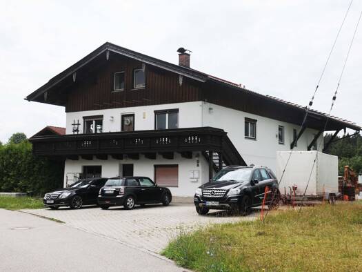 Wohnung zur Miete 970 € 3 Zimmer 97 m² Geschoss 1/2 frei ab 15.09.2026 Irlach Halfing 83128