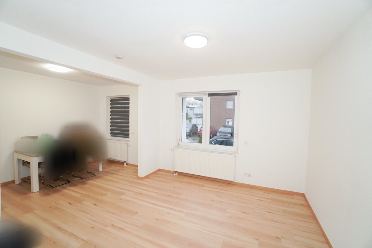 Wohnung zur Miete 790 € 2 Zimmer 77 m²<br/>Wohnfläche EG<br/>Geschoss 01.01.2025<br/>Verfügbarkeit Paderborn - Kernstadt Paderborn 33102