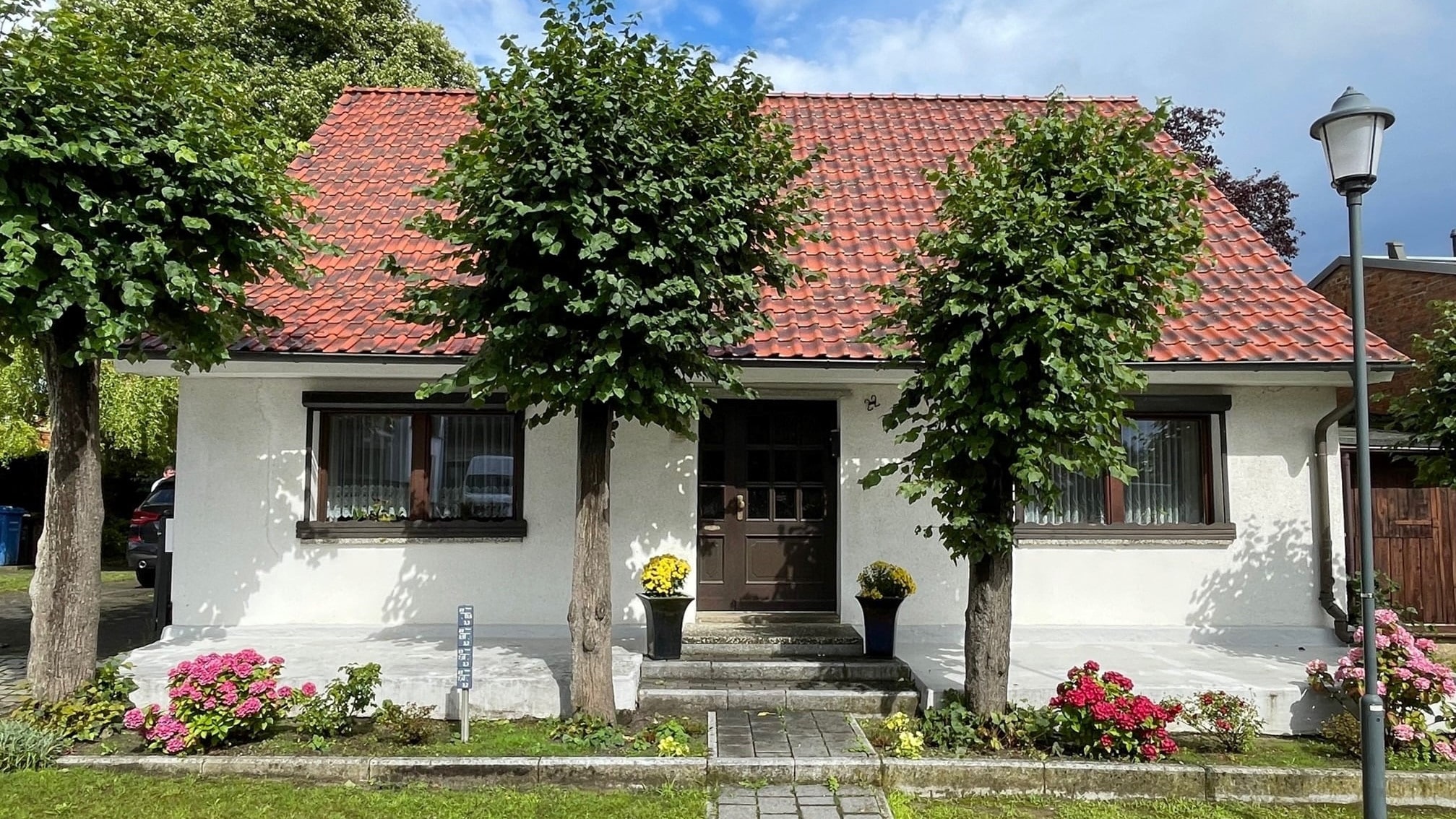 Einfamilienhaus zum Kauf 198.000 € 7 Zimmer 140 m²<br/>Wohnfläche 902 m²<br/>Grundstück Bergen Bergen 18528