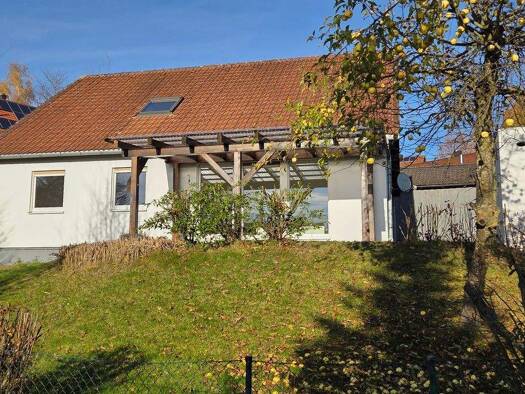 Einfamilienhaus zur Miete 1.350 € 6 Zimmer 160 m² 800 m² Grundstück frei ab sofort Oberhatzkofen Rottenburg a. d. Laaber 84056