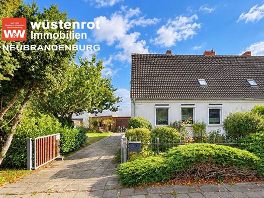 Doppelhaushälfte zum Kauf 155.000 € 4 Zimmer 82 m² 640 m² Grundstück frei ab 01.01.2027 Anklam Anklam 17389